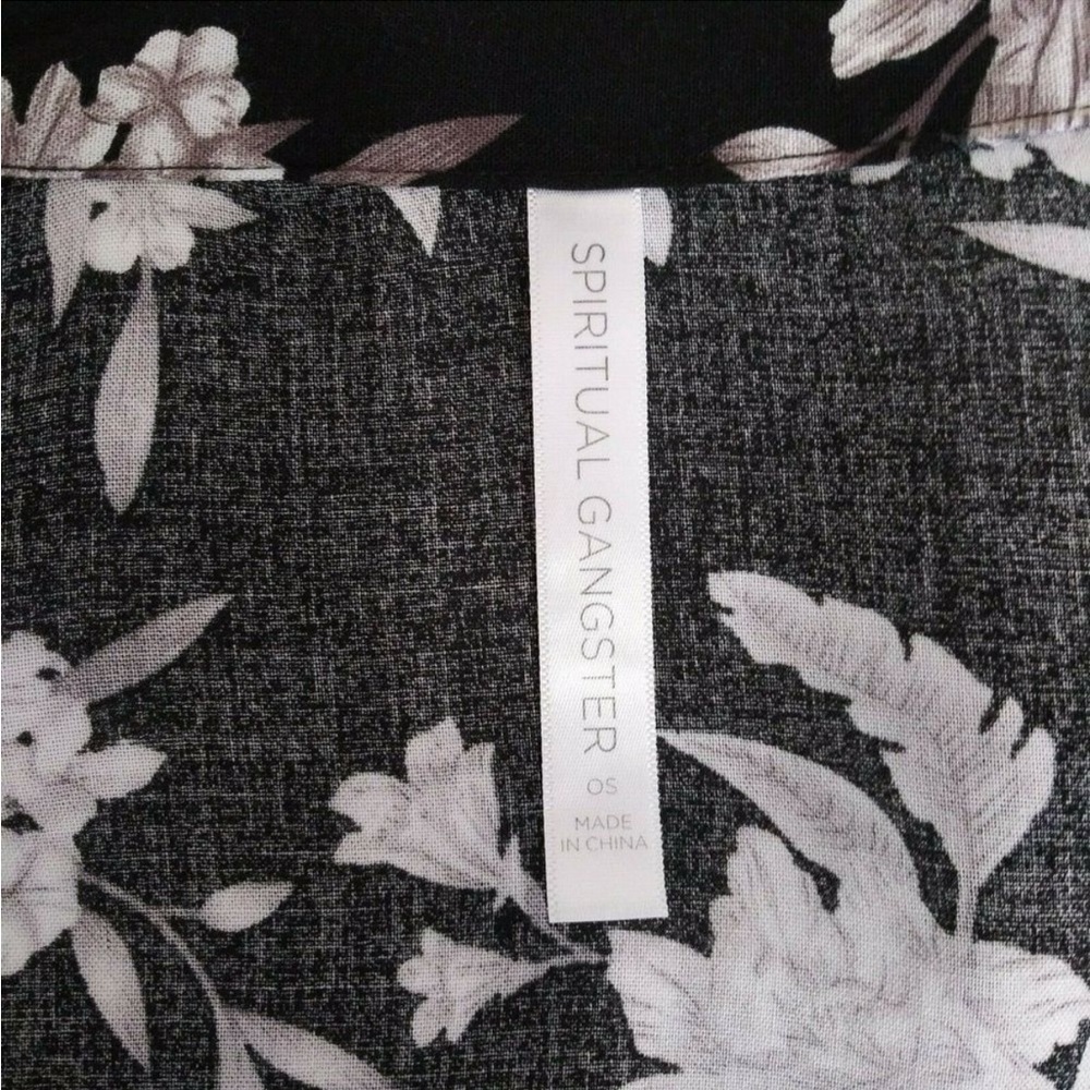 Spiritual Gangster Maya Black Floral Tie Front Kimono - Picture 3 of 16